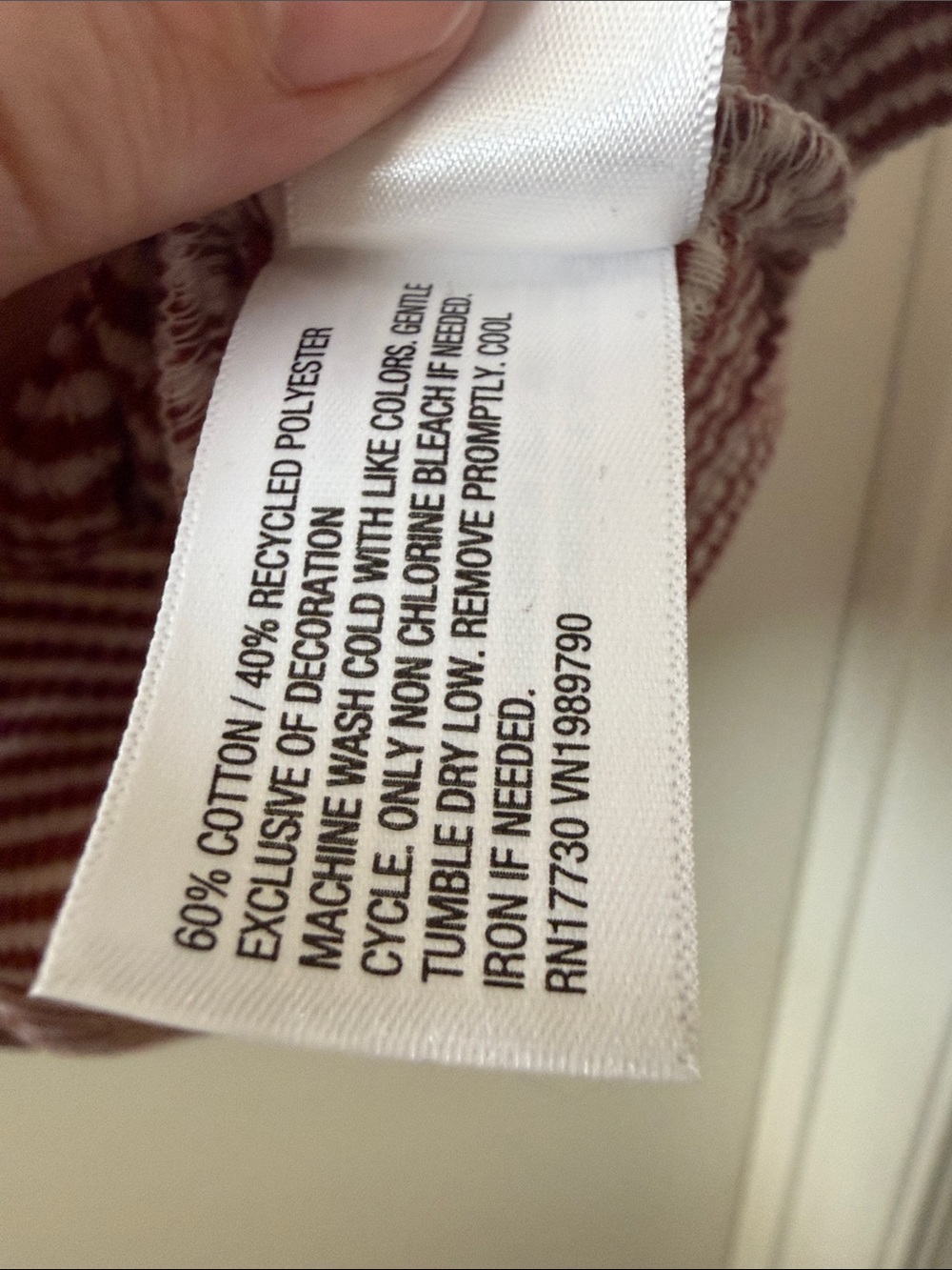 Like New Universal Thread Textured Ribbed Tank Top - Picture 8 of 9
